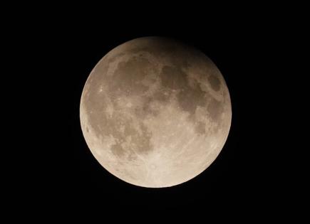 La Tierra se despide de su miniluna temporal