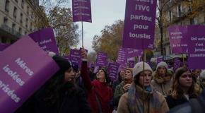 Protestan vs. feminicidios en Francia