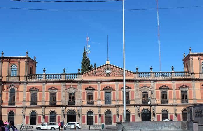 Van a proteger la rectoría del vandalismo