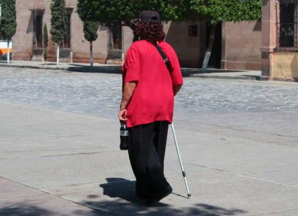 Violencia contra mujeres mayores, resultado de desventajas acumuladas.