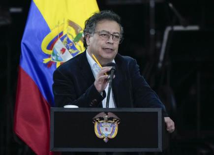 Colombia cita al ELN a nueva reunión en enero en busca de retomar agenda de diálogo y cese al fuego