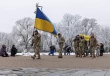 Casa Blanca insta a Ucrania a reclutar jóvenes para enfrentar a Rusia