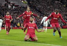 El Madrid sucumbe en Anfield y se aleja de los octavos