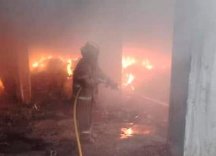 Arde un local en el mercado 16 de Septiembre