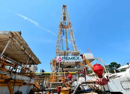 Investigará FGR a empresarios acusados por EU de sobornos a Pemex