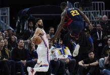 Thunder supera a Warriors en emocionante partido de la NBA Thunder supera a Warriors en emocionante partido de la NBA