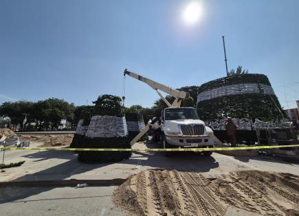 Inician colocación de árbol navideño monumental en Soledad