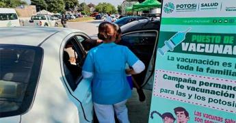 Vacunación en tu carro, los sábados