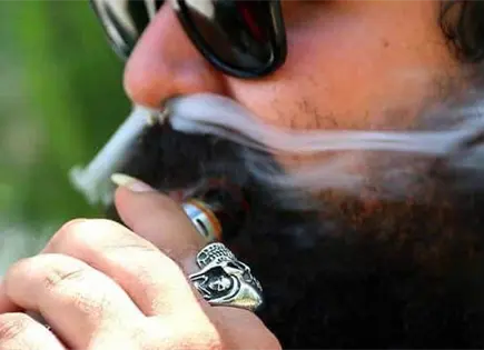 ONG pide tumbar prohibición de vapeadores