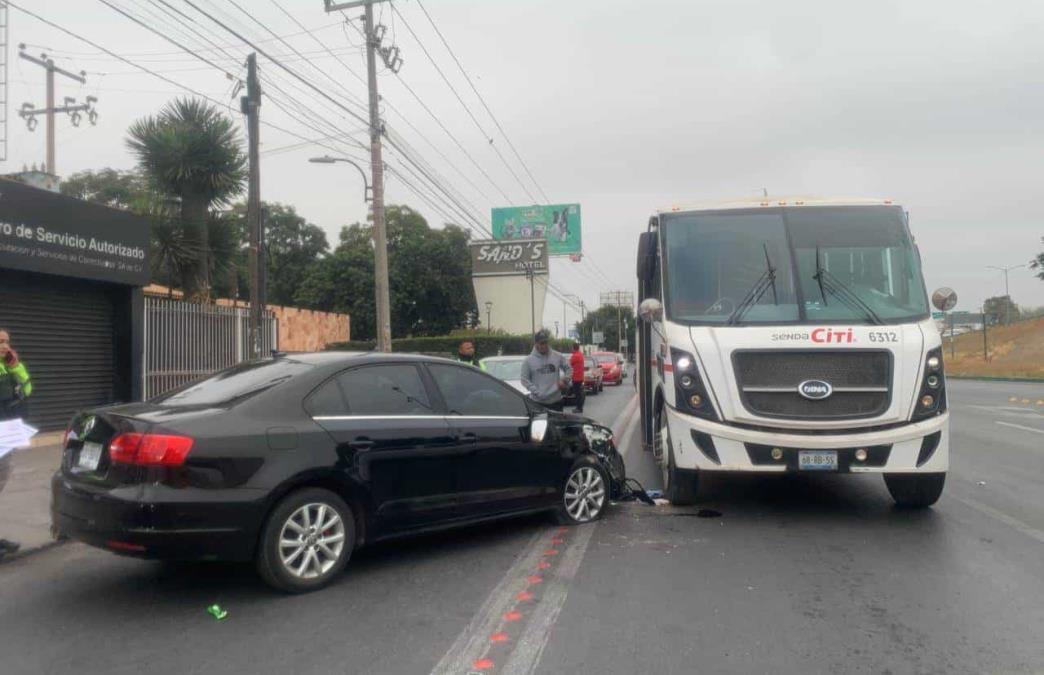 La riña que inició en un antro, derivó en una persona atropellada