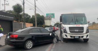 Riña en antro desata persecución y embestida en la carretera 57