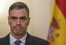 Pedro Sánchez reelegido como líder del PSOE, pero enfrenta casos legales