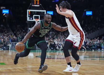 Triunfo aplastante de los Celtics sobre el Heat de Miami