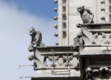 Historias sorprendentes de la Catedral de Notre Dame en París