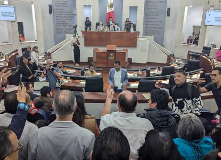 Video | Se manifiestan en Congreso contra alzas en impuestos municipales