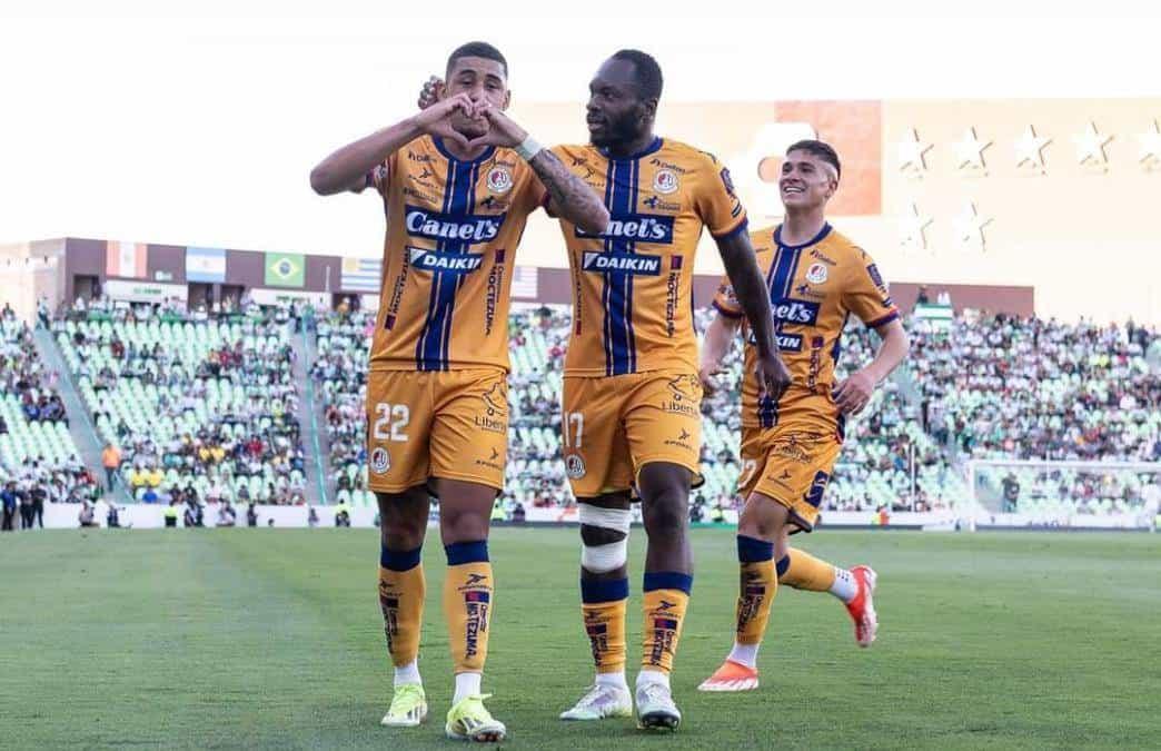 Hay jugadores de Uruguay, Brasil, Chile, Italia, Alemania, Francia y hasta Costa de Marfil