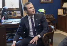 Posible reemplazo en el Pentágono: DeSantis vs. Hegseth Posible reemplazo en el Pentágono: DeSantis vs. Hegseth