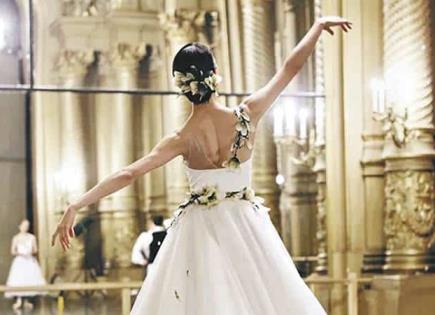 Bailarines de la Ópera de París cancela el estreno