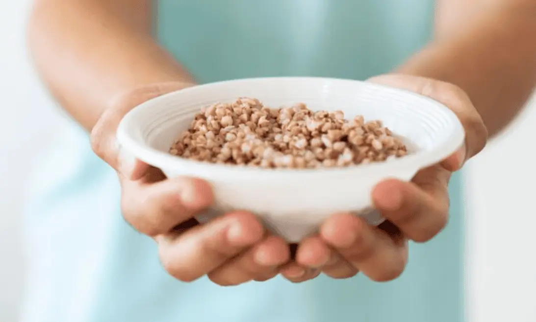 Beneficios de la quinoa en la dieta: fibra, proteína y nutrientes clave