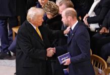 Encuentro entre Donald Trump y el príncipe de Gales en París