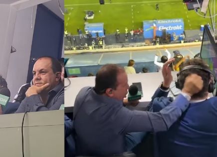 Celebración de gol de América con Cuauhtémoc Blanco