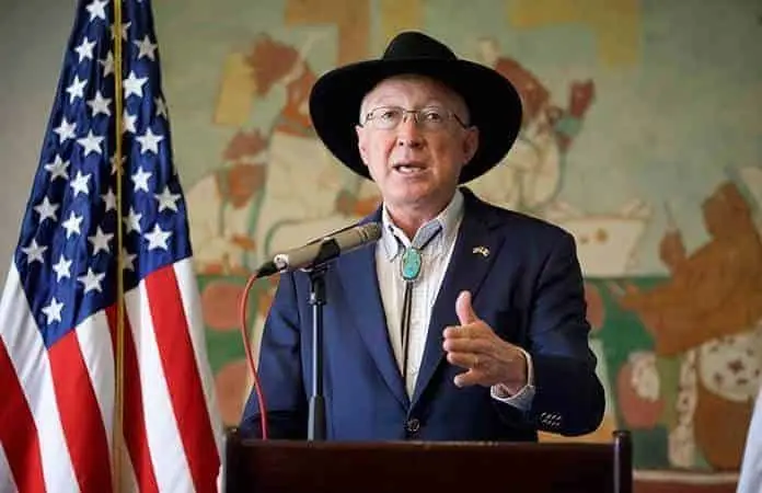 Ken Salazar responde a Sheinbaum sobre caso Ismael Zambada