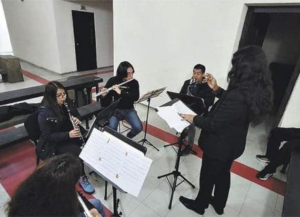 Marcos González y Mario Toro en concierto de titulación