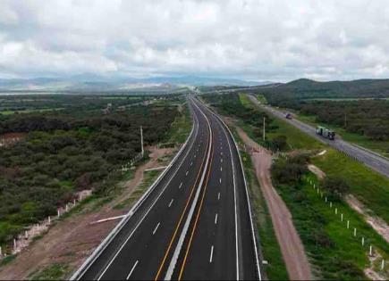 Dan a Grupo Valoran proyecto de nueva autopista a Matehuala