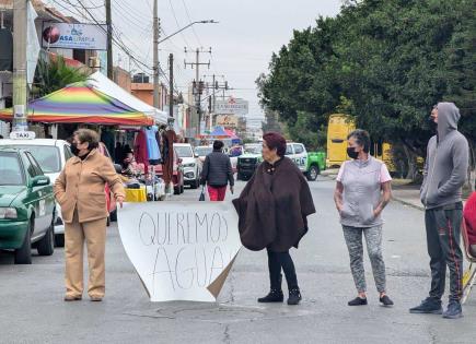 Nuevo bloqueo en Avenida de Los Pinos por falta de agua