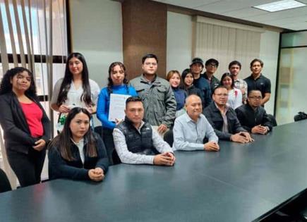 Dan reconocimiento a estudiantes del Tec