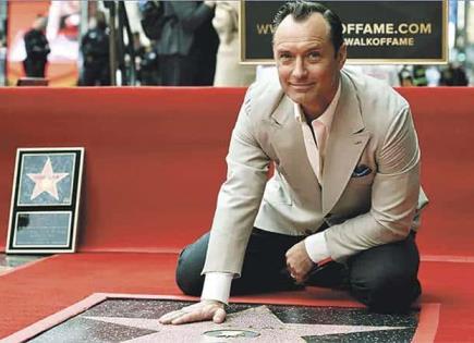 JUDE LAW RECIBE UNA ESTRELLA EN HOLLYWOOD 
