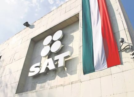Informe del SAT: Ingresos tributarios en alza