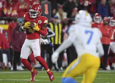 Chiefs siguen sumando refuerzos