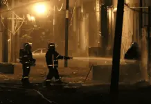 Grupo armado destruye tragamonedas en Culiacán