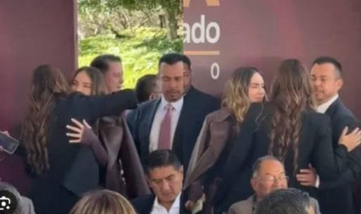 Belinda asiste a comida tras rendición de protesta de Armenta