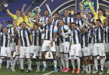 Pachuca se impone en dramático duelo de penales