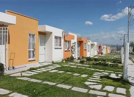 Infonavit sanea 4.8 millones de cr&eacute;ditos impagables