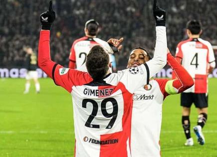 Hat trick de Santi Giménez con el Feyenoord