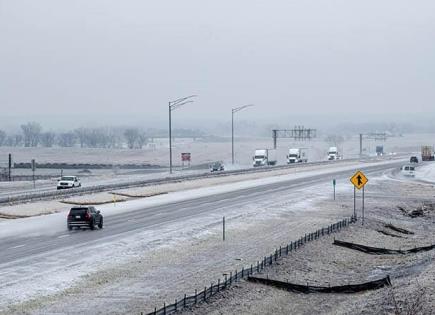 Tormentas cubren de hielo a Iowa