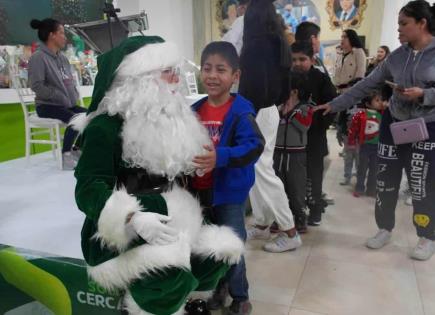 Niños y niñas de las UBR reciben regalos por Navidad