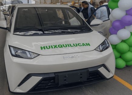 Implementación de Taxis Eléctricos en Huixquilucan