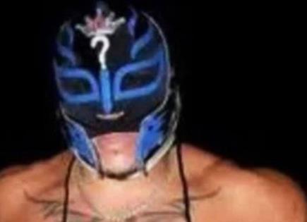 Muere luchador mexicano Rey Mysterio Sr.