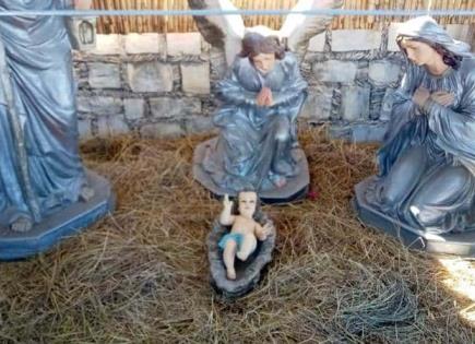 Se les olvidó Niño Dios en nacimiento