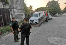 Usa taxi para atracar gasolineras, hiere al chofer y huye con la unidad Usa taxi para atracar gasolineras, hiere al chofer y huye con la unidad