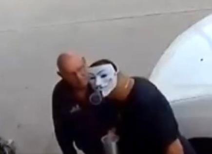 Polic&iacute;a jubilado mata a vecino que se neg&oacute; a bajarle a la m&uacute;sica (video)