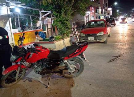 Motociclista atropella a un adulto mayor