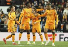 Logra el Madrid remontada agónica en Mestalla