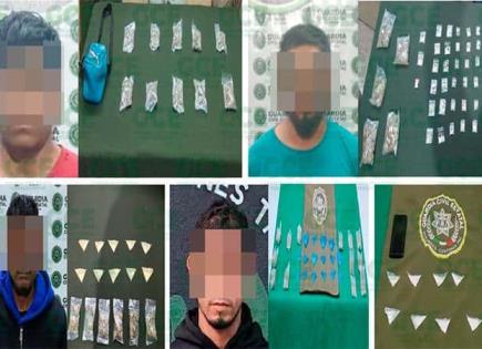 Detienen a “narcos” con 100 dosis de droga