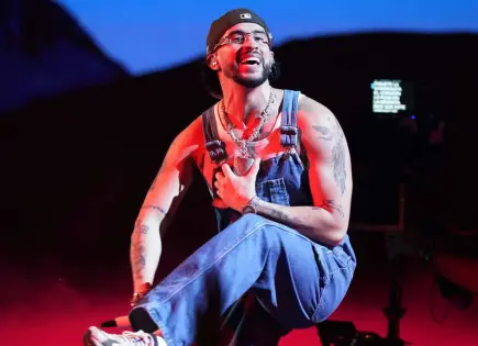 Bad Bunny anuncia su gira mundial Debí tirar más fotos