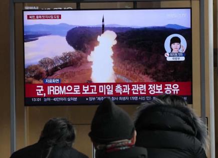 Corea del Sur dice que Corea del Norte disparó un misil balístico al mar